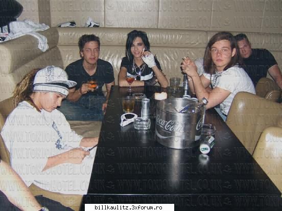 bill luato vedetzi mia venit cred..poza asta vazusem dar crezut este kaulitz apucat imi vine shi vio