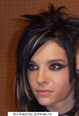 aici poze dragutzul bill!!!!!! miar parea rau dak bill avea girl friend da...ce fata fie topita dupa