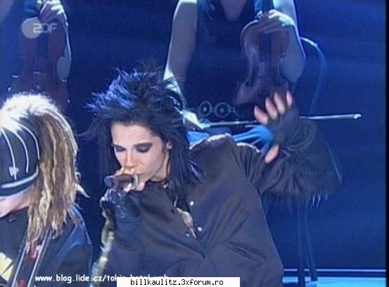 Bill:baiat rau sau cuminte???voi ce credeti?? - MAKIAJUL I SE POTRIVESTE PERFECT!!! TOKMAI!! e - Bill