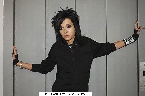 aici poze cu dragutzul de bill!!!!!! - ce dulcik e.....il ador - Bill